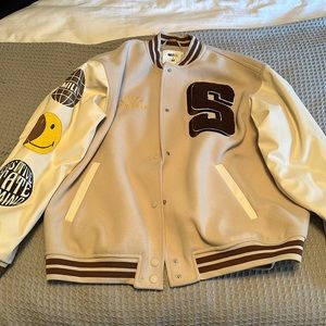 Nice Designed SmileyxH&M coat